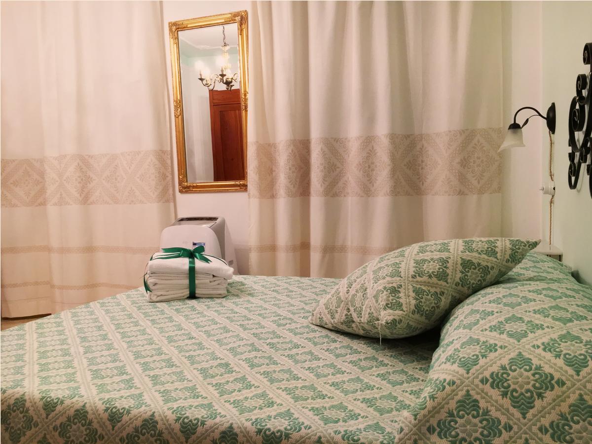 B&B Mariposa Sennori Luaran gambar