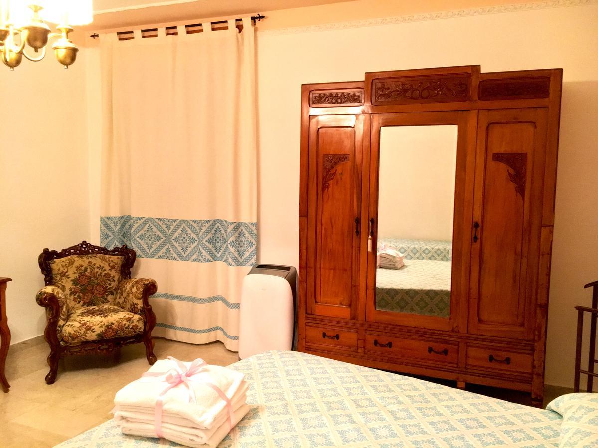 B&B Mariposa Sennori Luaran gambar