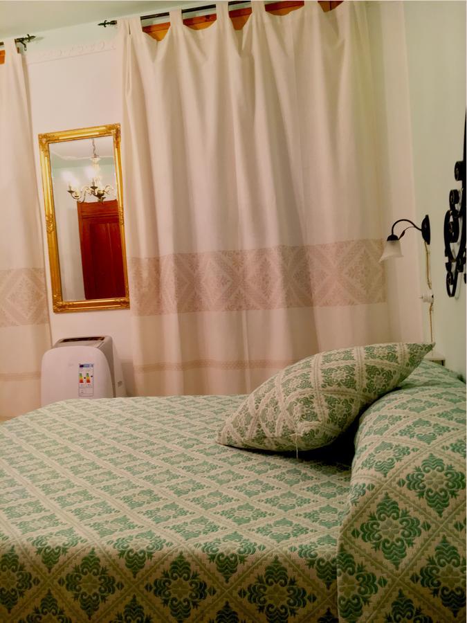 B&B Mariposa Sennori Luaran gambar